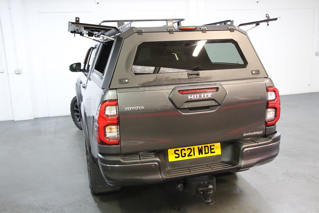 Used Toyota Hilux 2021 for sale - 76580410: Photo 11