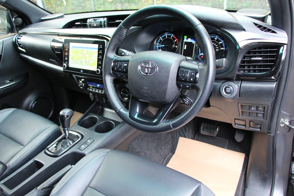 Used Toyota Hilux 2021 for sale - 76580410: Photo 23