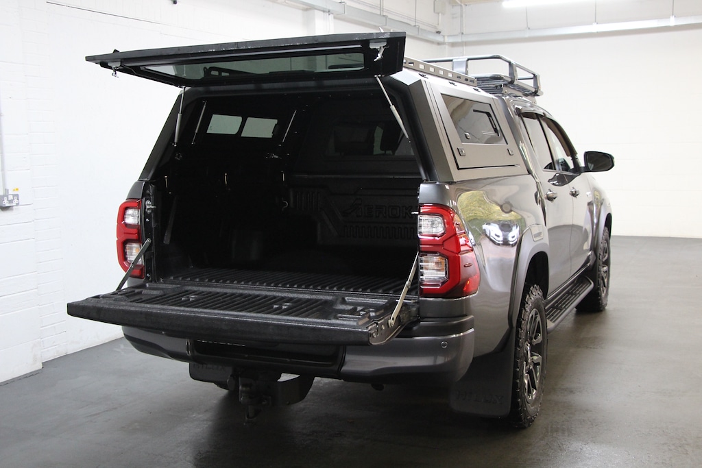 Used Toyota Hilux 2021 for sale - 76580410: Photo 3