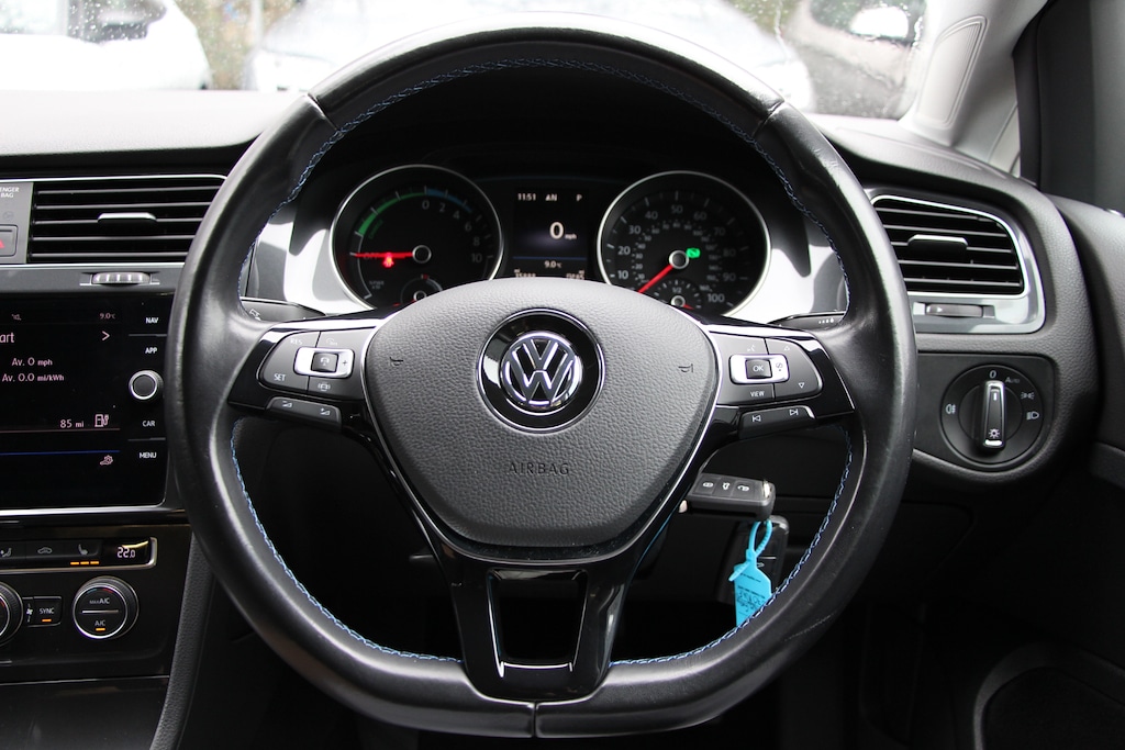 Used Volkswagen Golf 2020 for sale - 77210785: Photo 13