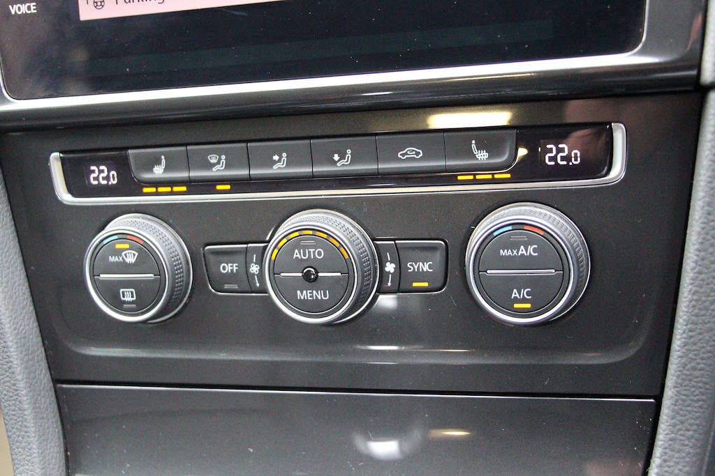 Used Volkswagen Golf 2020 for sale - 77210785: Photo 17