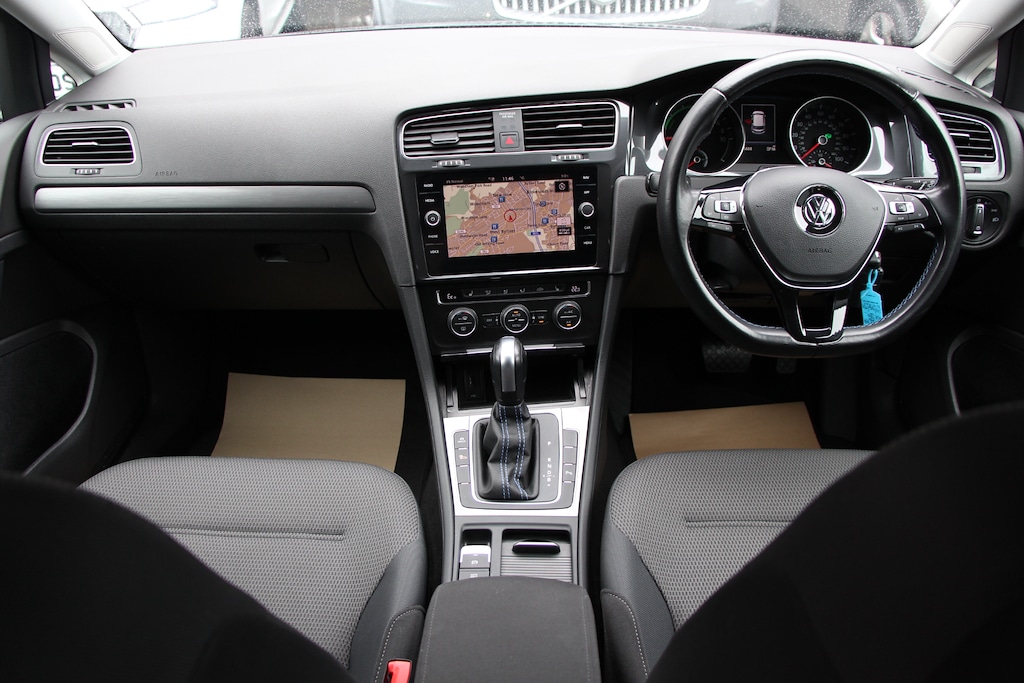 Used Volkswagen Golf 2020 for sale - 77210785: Photo 22