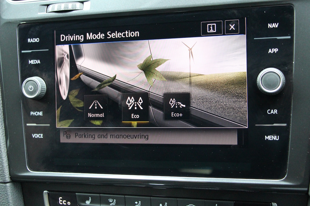 Used Volkswagen Golf 2020 for sale - 77210785: Photo 34