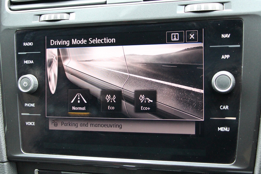 Used Volkswagen Golf 2020 for sale - 77210785: Photo 35