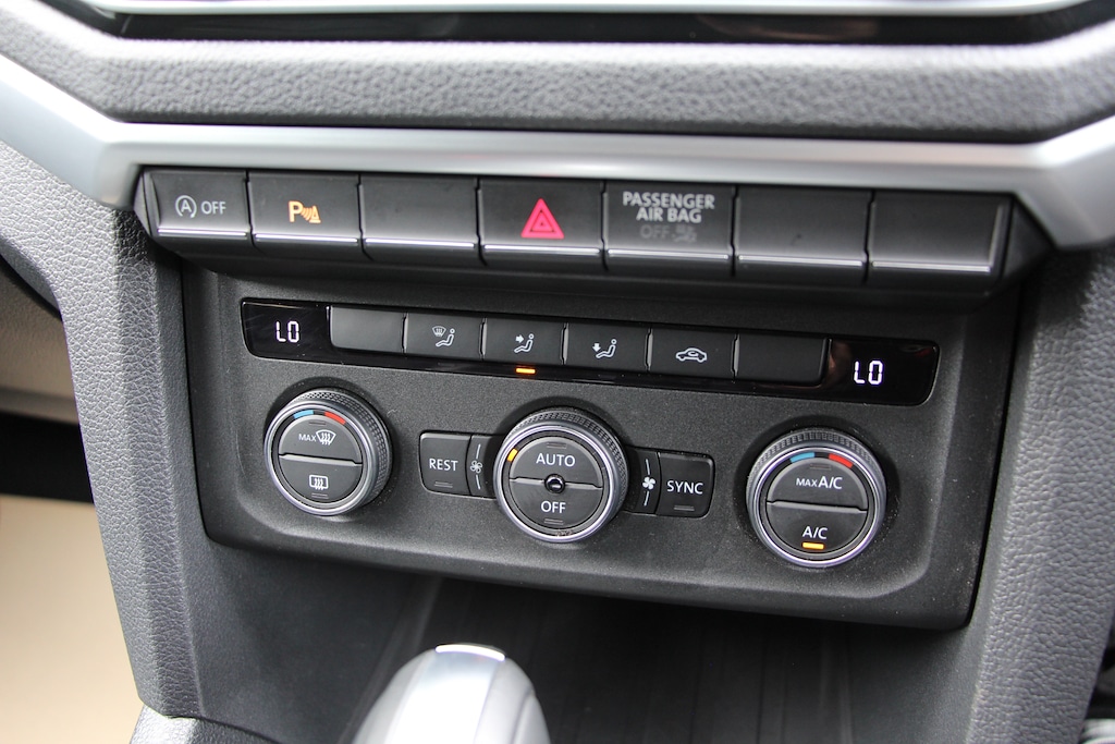 Used Volkswagen Amarok 2019 for sale - 77005605: Photo 37