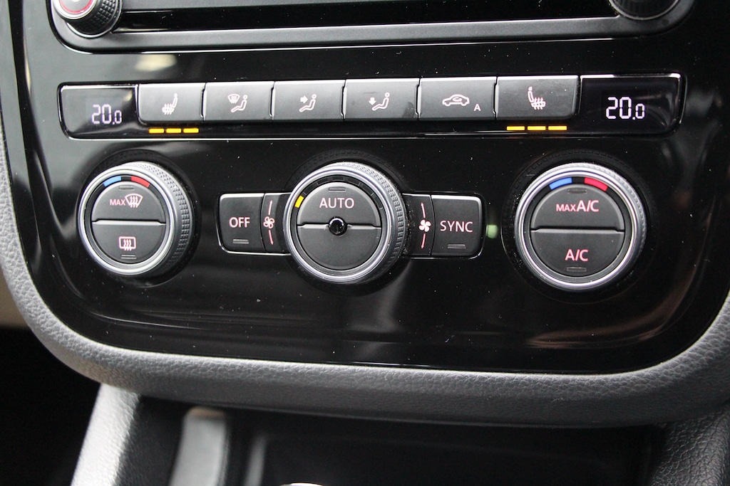 Used Volkswagen Scirocco 2017 for sale - 76580399: Photo 28