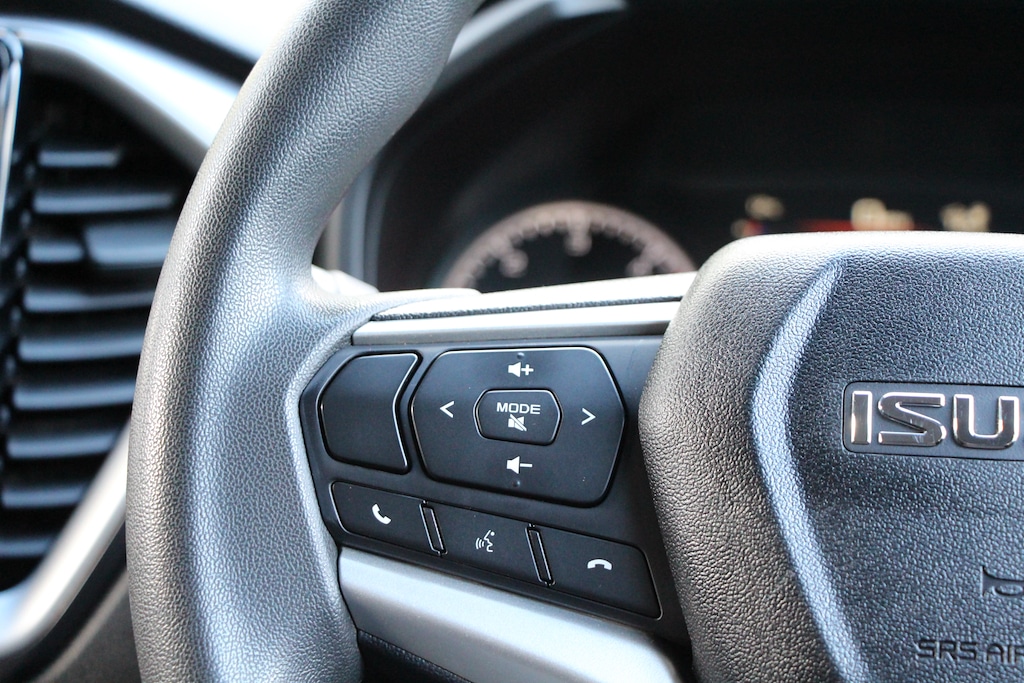 Used Isuzu D-Max 2022 for sale - 76722459: Photo 40