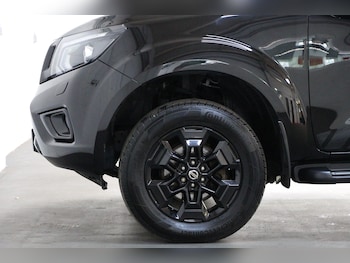 Used Nissan Navara 2021 for sale - 75922294: Photo