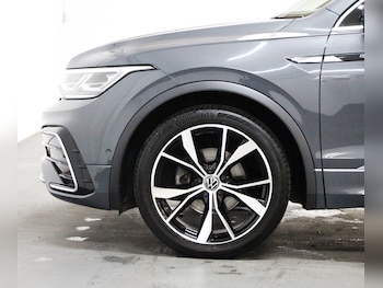 Used Volkswagen Tiguan 2023 for sale - 76155056: Photo 3