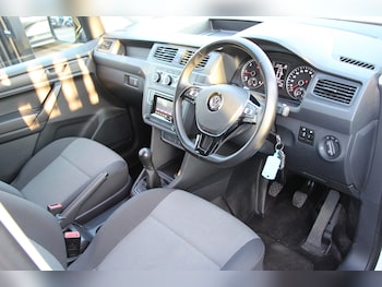 Used Volkswagen Caddy Maxi 2020 for sale - 77960117: Photo