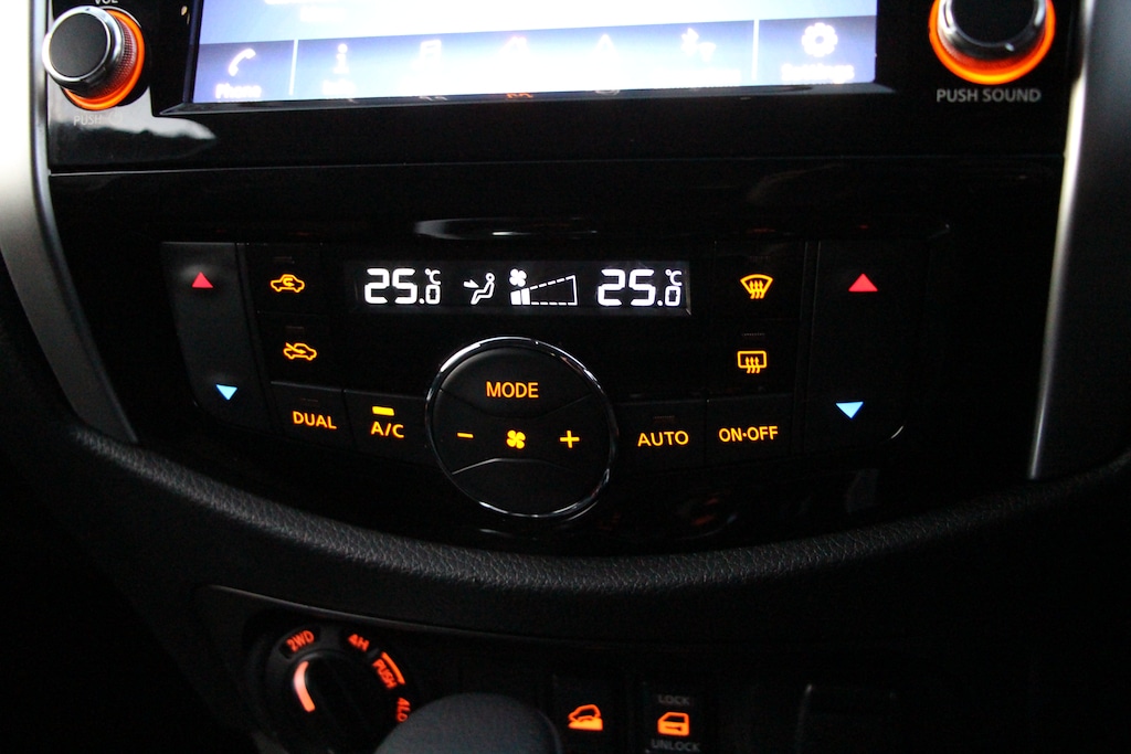 Used Nissan Navara 2021 for sale - 76875336: Photo 41