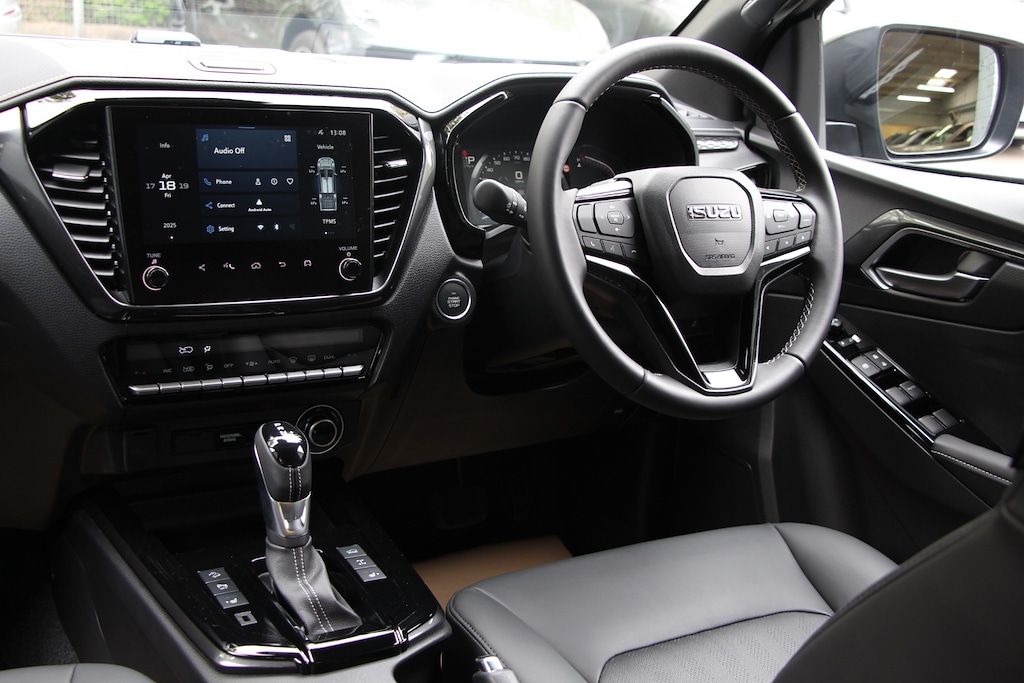 Used Isuzu D-Max 2025 for sale - 76586364: Photo 26