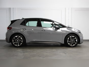 Used Volkswagen ID.3 2023 for sale - 78913039: Photo