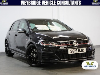 Used Volkswagen Golf 2019 for sale - 77607248: Photo