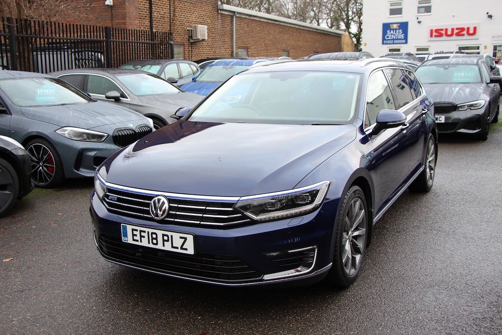 Used Volkswagen Passat 2018 for sale - 77031690: Photo 2