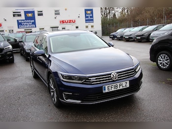 Used Volkswagen Passat 2018 for sale - 77031690: Photo