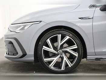 Used Volkswagen Golf 2024 for sale - 78364763: Photo