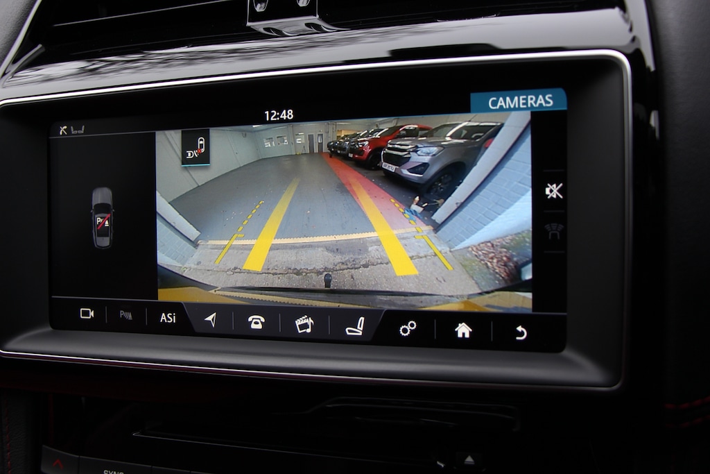 Used Jaguar F-Pace 2016 for sale - 76971653: Photo 38