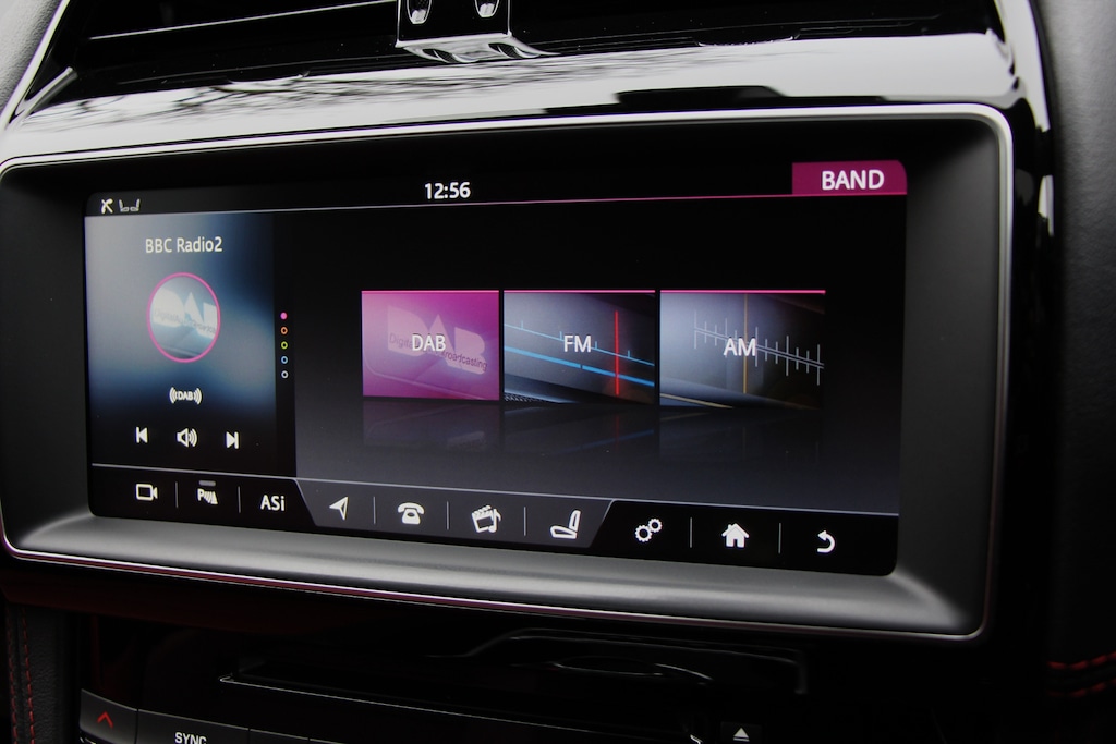 Used Jaguar F-Pace 2016 for sale - 76971653: Photo 42