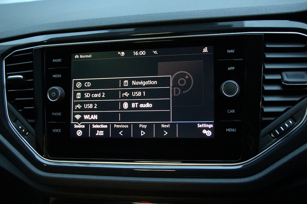 Used Volkswagen T-Roc 2019 for sale - 76875340: Photo 33