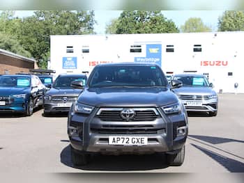 Used Toyota Hilux 2023 for sale - 79706308: Photo