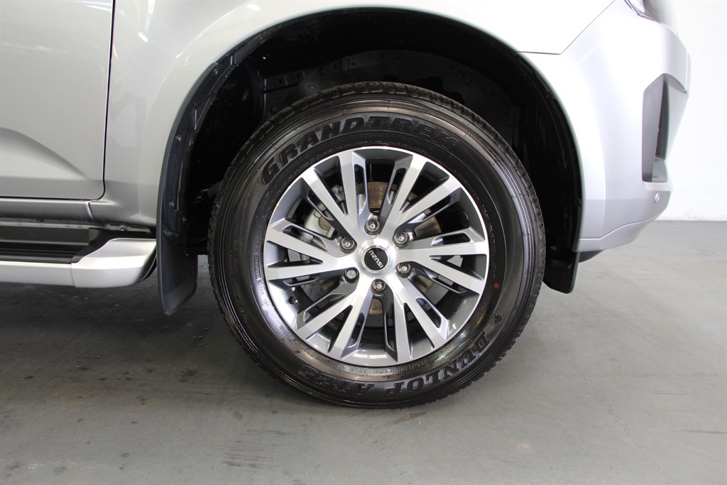 Used Isuzu D-Max 2025 for sale - 76586366: Photo 8