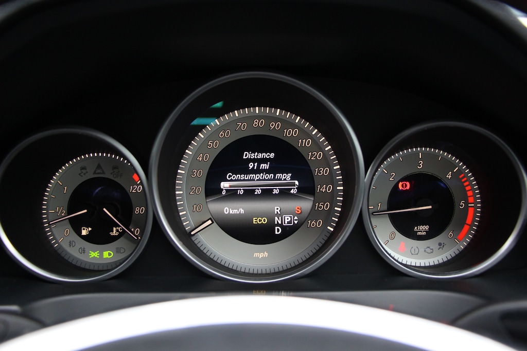 Used Mercedes-Benz E Class 2014 for sale - 76960397: Photo 31