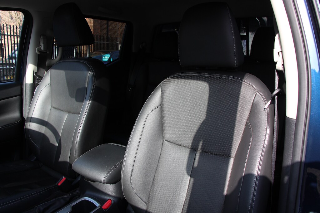 Used Nissan Navara 2021 for sale - 77665353: Photo 6