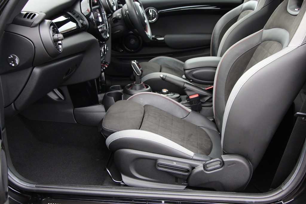 Used MINI Hatch 2020 for sale - 77519506: Photo 5