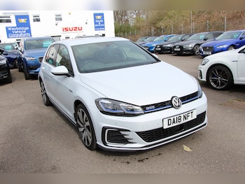 Used Volkswagen Golf 2018 for sale - 77903622: Photo