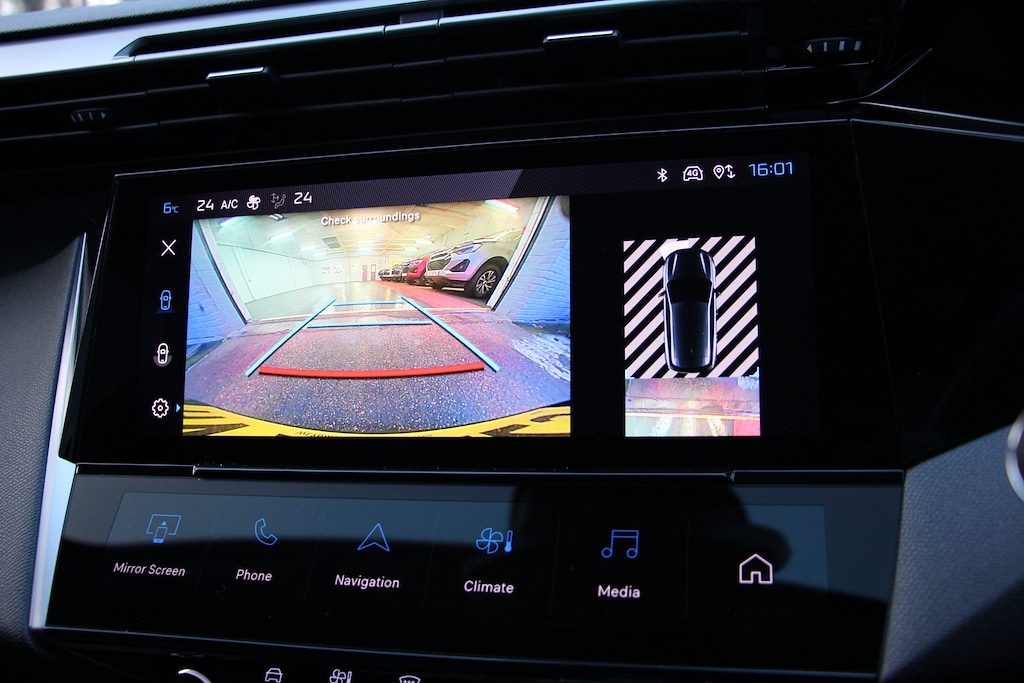 Used Peugeot 308 2022 for sale - 77122859: Photo 3