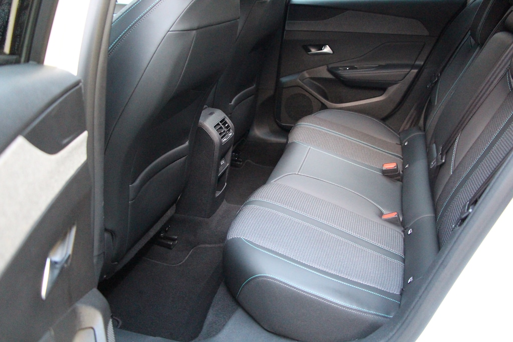 Used Peugeot 308 2022 for sale - 77122859: Photo 40