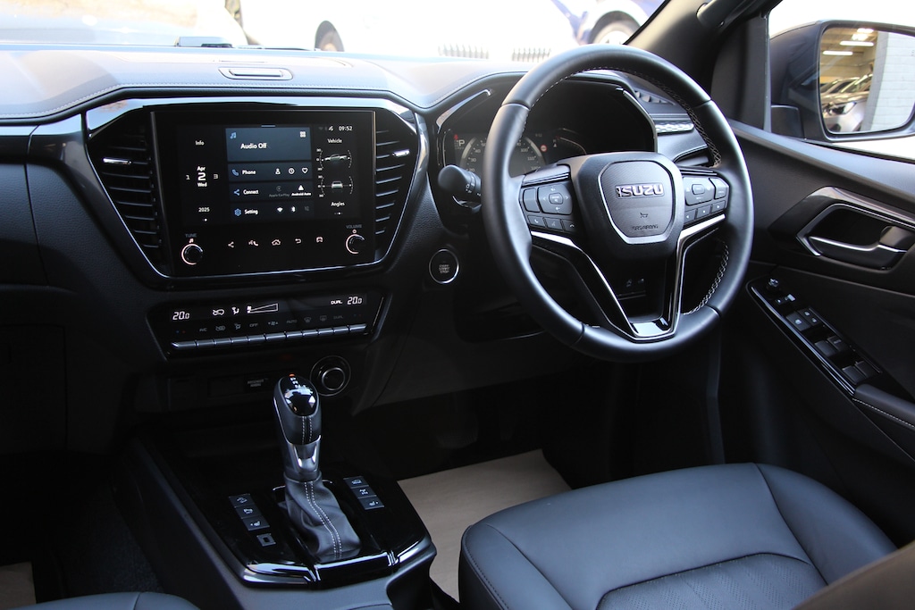 Used Isuzu D-Max 2025 for sale - 76960365: Photo 24