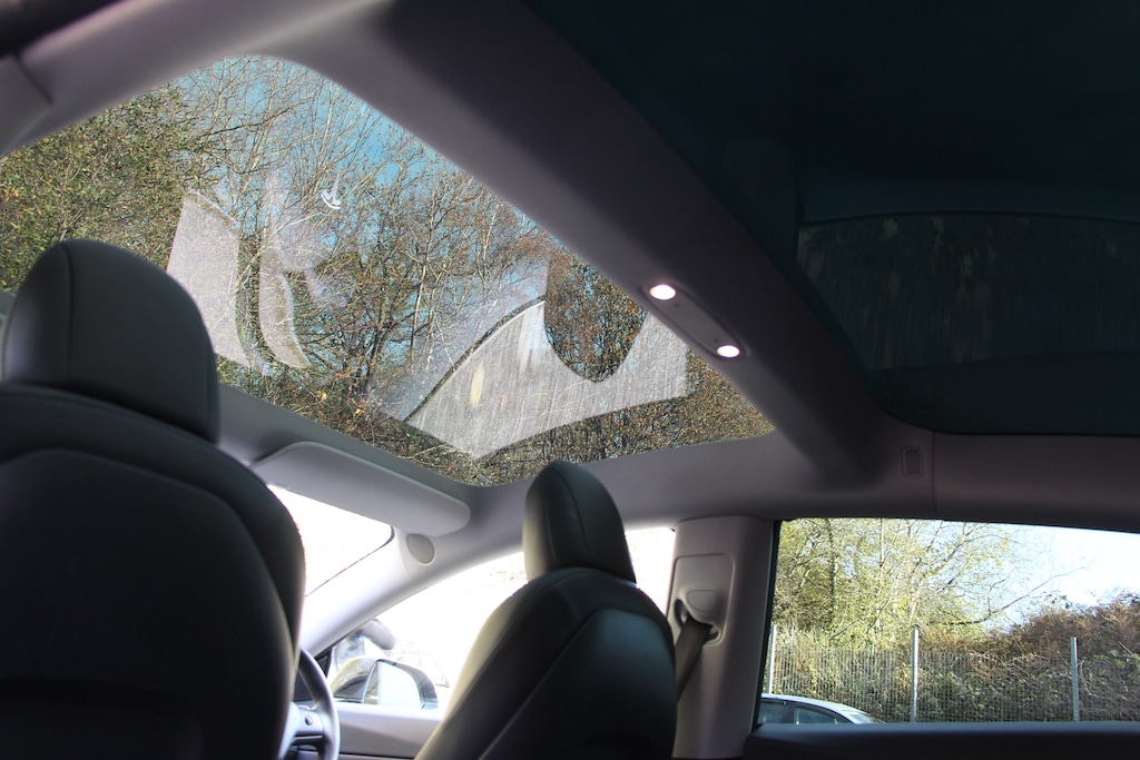 Used Tesla Model 3 2020 for sale - 76603068: Photo 3