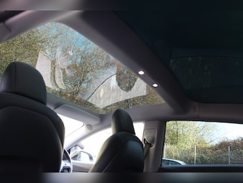 Used Tesla Model 3 2020 for sale - 76603068: Photo