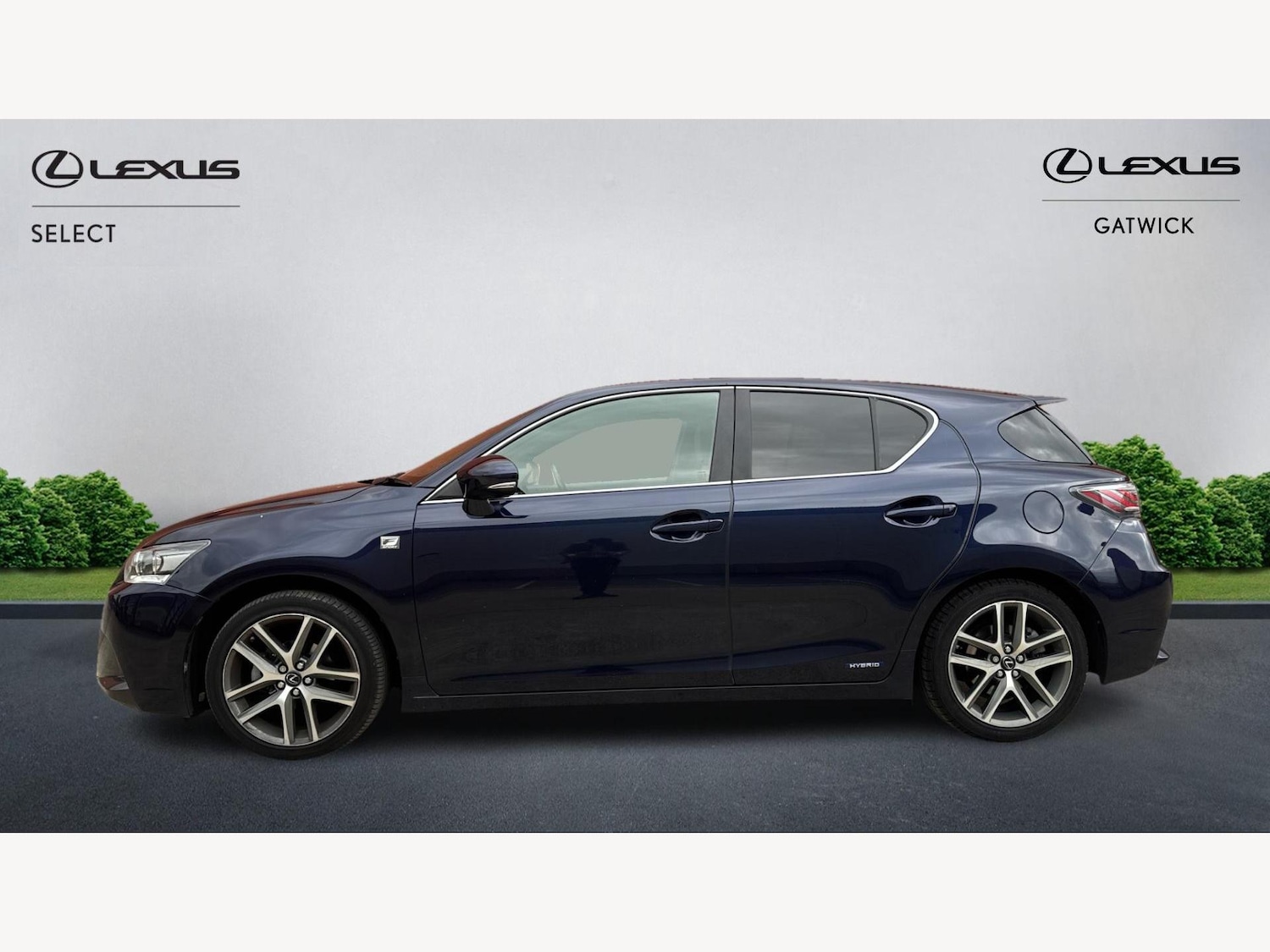 Used Lexus CT 2017 for sale - 76377342: Photo 3