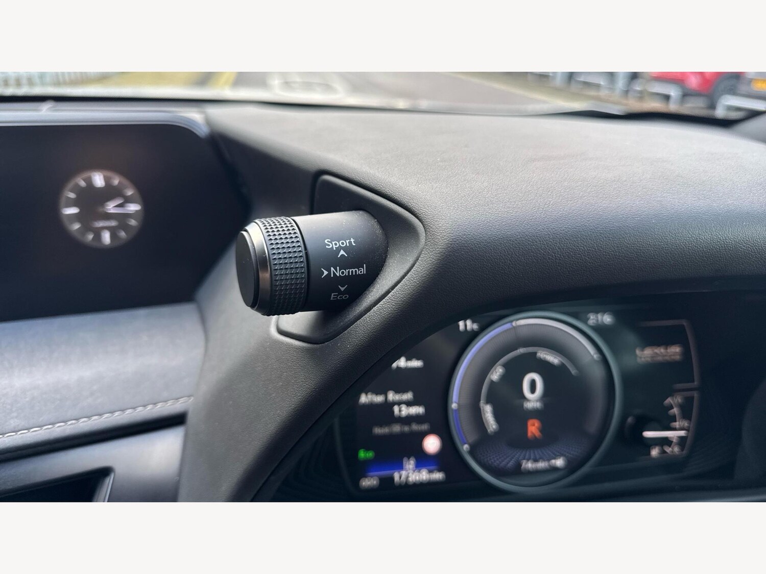 Used Lexus UX 2022 for sale - 77908607: Photo 25