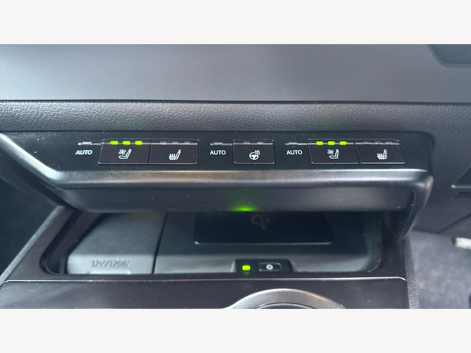 Used Lexus UX 2022 for sale - 77908607: Photo 30