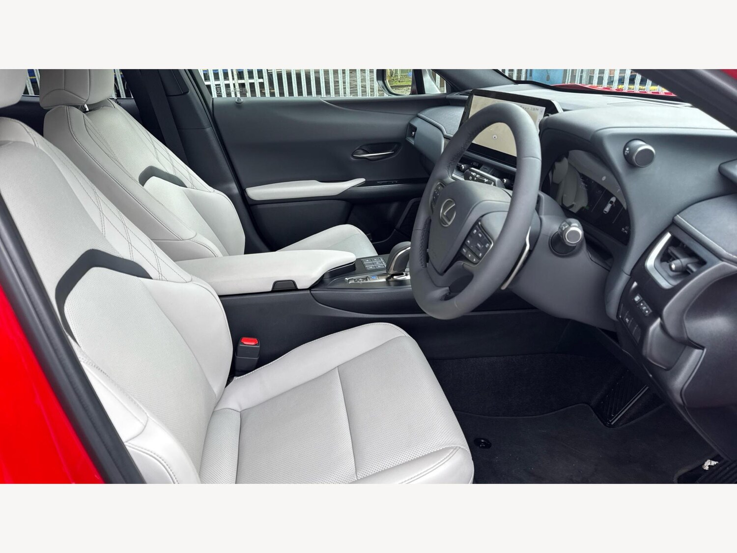 Used Lexus UX 2025 for sale - 77799330: Photo 15