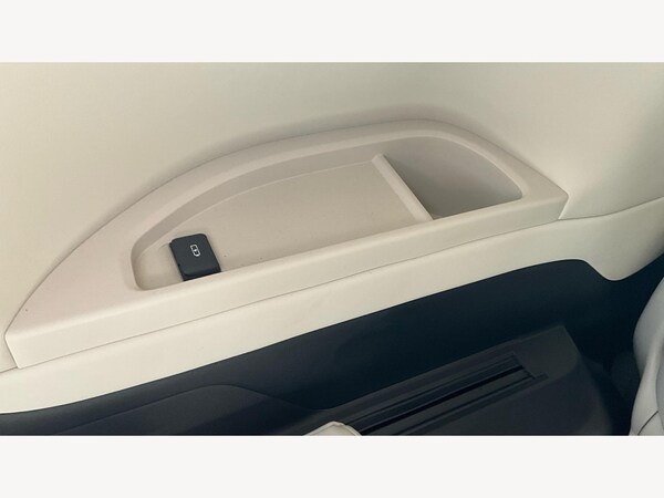 Used Lexus LM 2025 for sale - 76336081: Photo 32