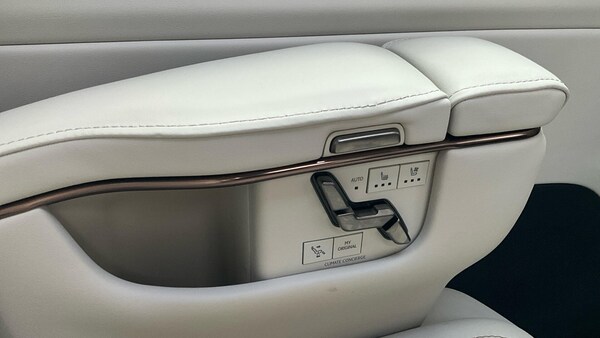 Used Lexus LM 2025 for sale - 76336081: Photo 43