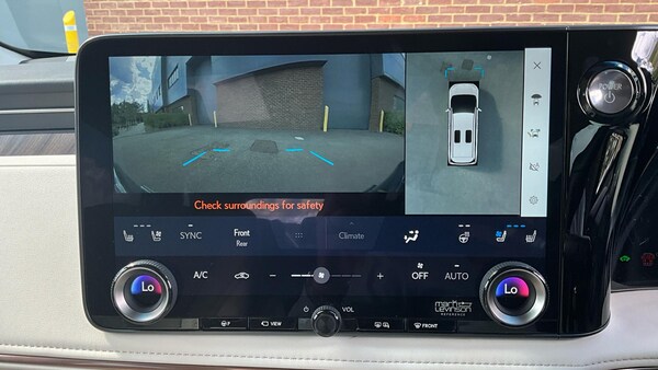 Used Lexus LM 2025 for sale - 76336081: Photo 64