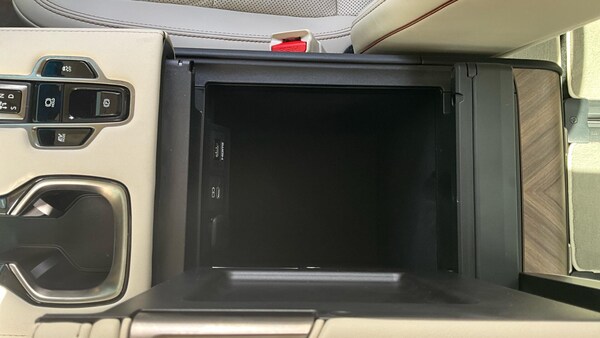 Used Lexus LM 2025 for sale - 76336081: Photo 80