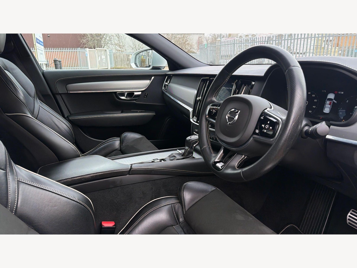 Used Volvo S90 2018 for sale - 77657945: Photo 15