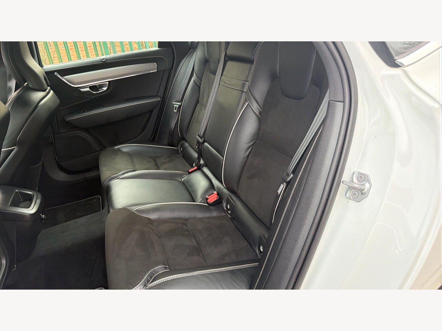 Used Volvo S90 2018 for sale - 77657945: Photo 16