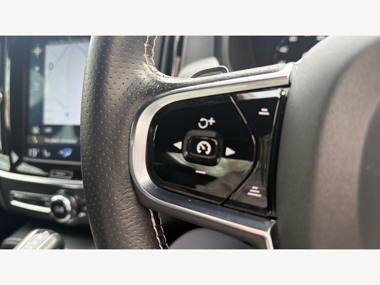 Used Volvo S90 2018 for sale - 77657945: Photo 25