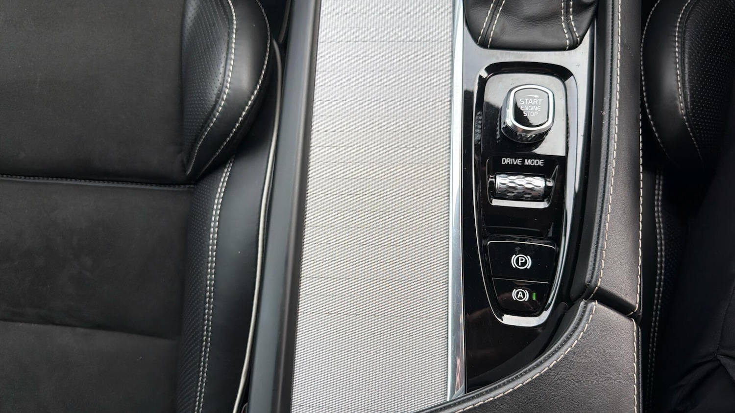 Used Volvo S90 2018 for sale - 77657945: Photo 32