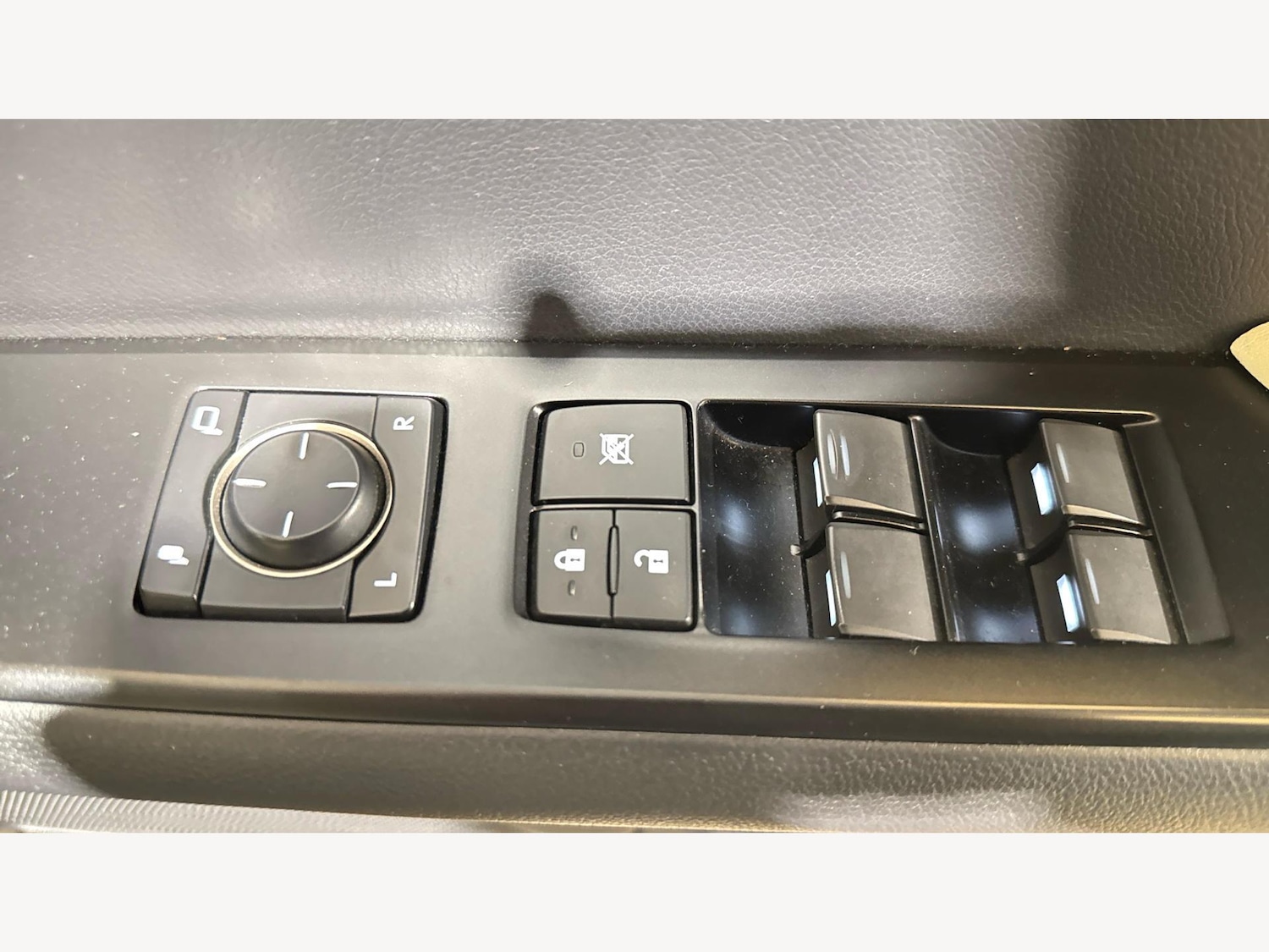 Used Lexus UX 2019 for sale - 77524342: Photo 27