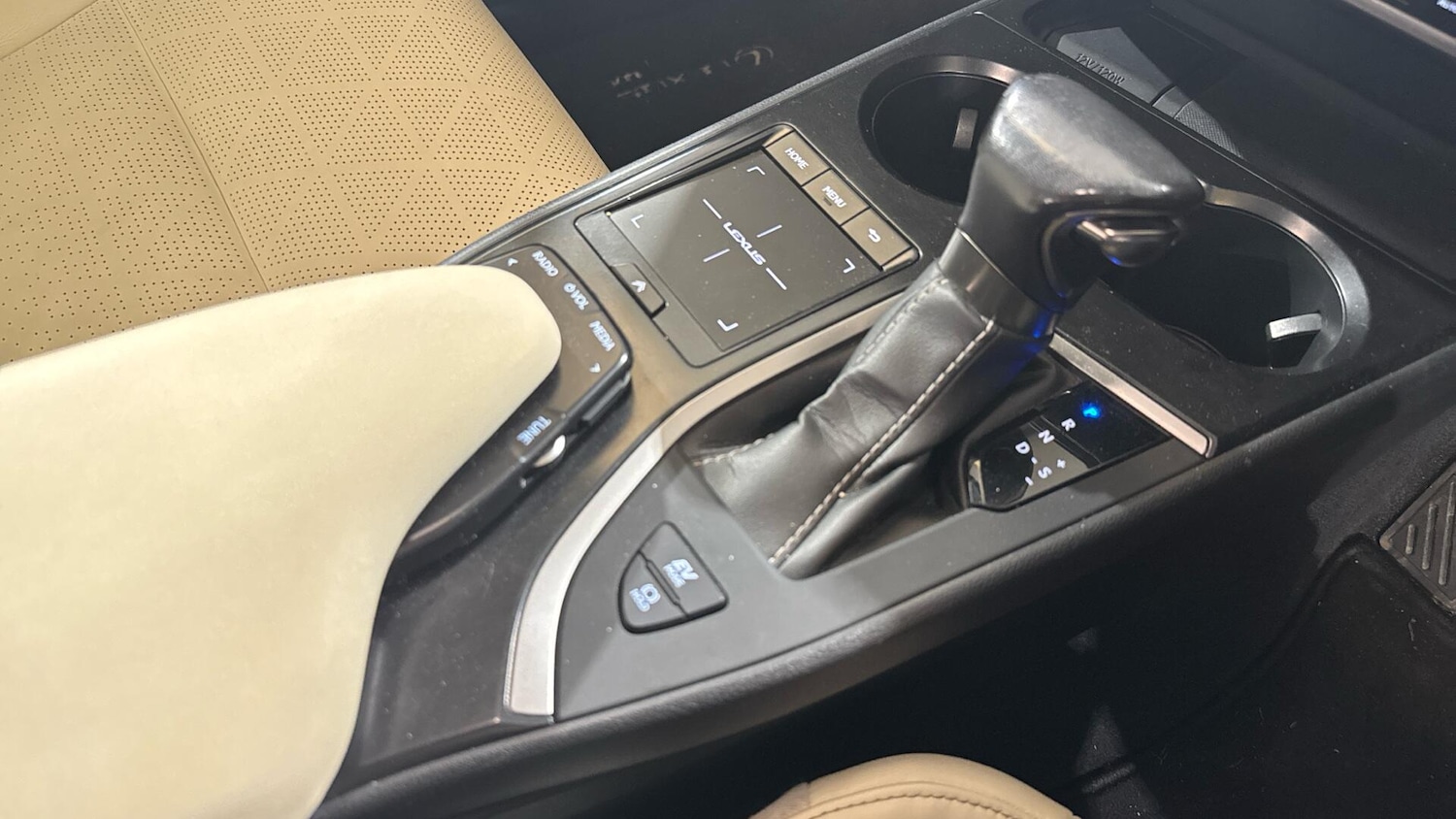 Used Lexus UX 2019 for sale - 77524342: Photo 32