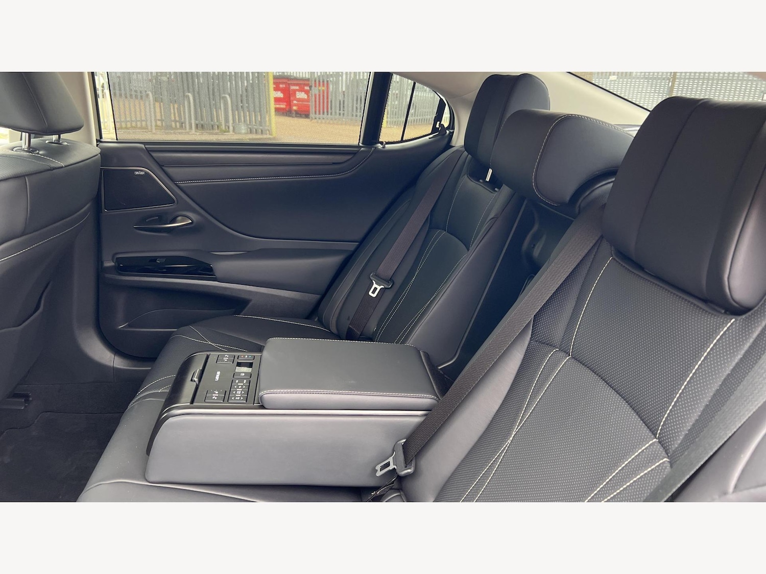 Used Lexus ES 2022 for sale - 76294756: Photo 16